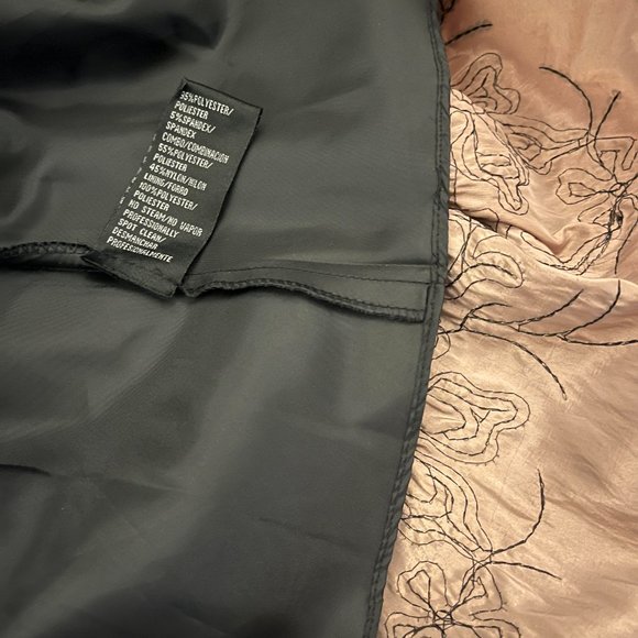 SLNY Party/Cocktail Sleeveless Dress -- WORN ONLY ONCE! - Picture 5 of 5